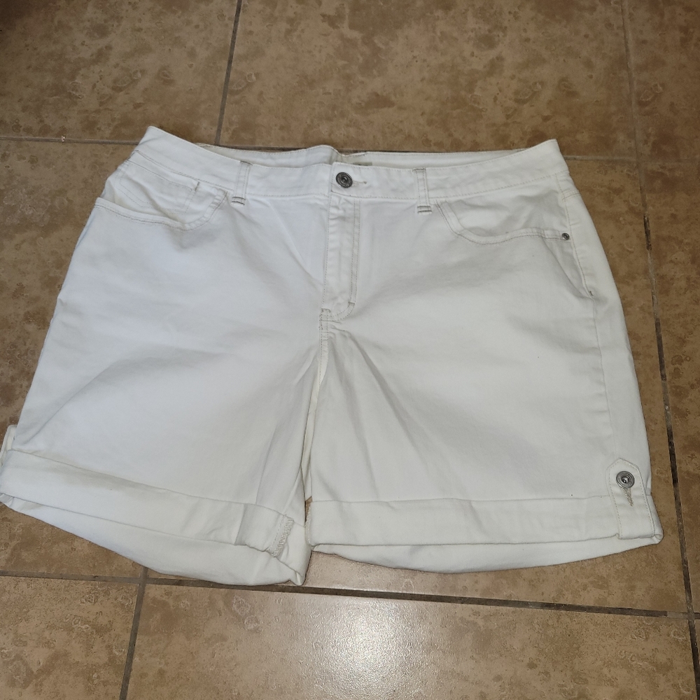 St. John's Bay White Jean Shorts